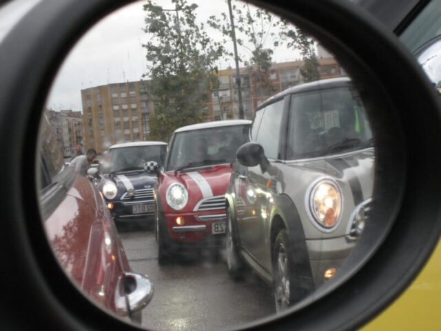 Nacional Valencia paseo ciudad retrovisor