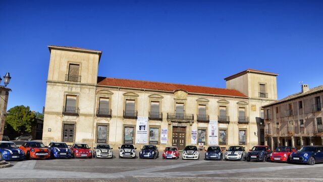 XIII Nacional – foto minis en plaza mayor de medinaceli